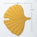 Breathable Leaf - Shaped Pet Mat for Dogs and Cats - DreammyDoggie